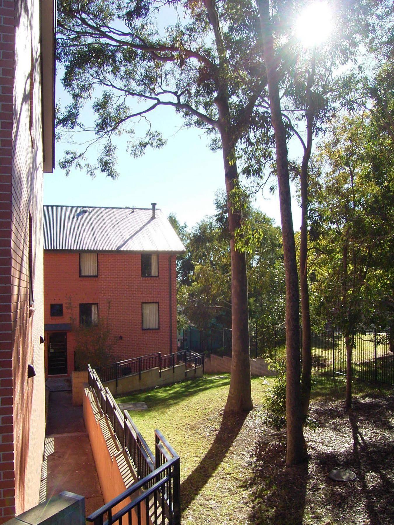 Sydney University Village Exterior photo