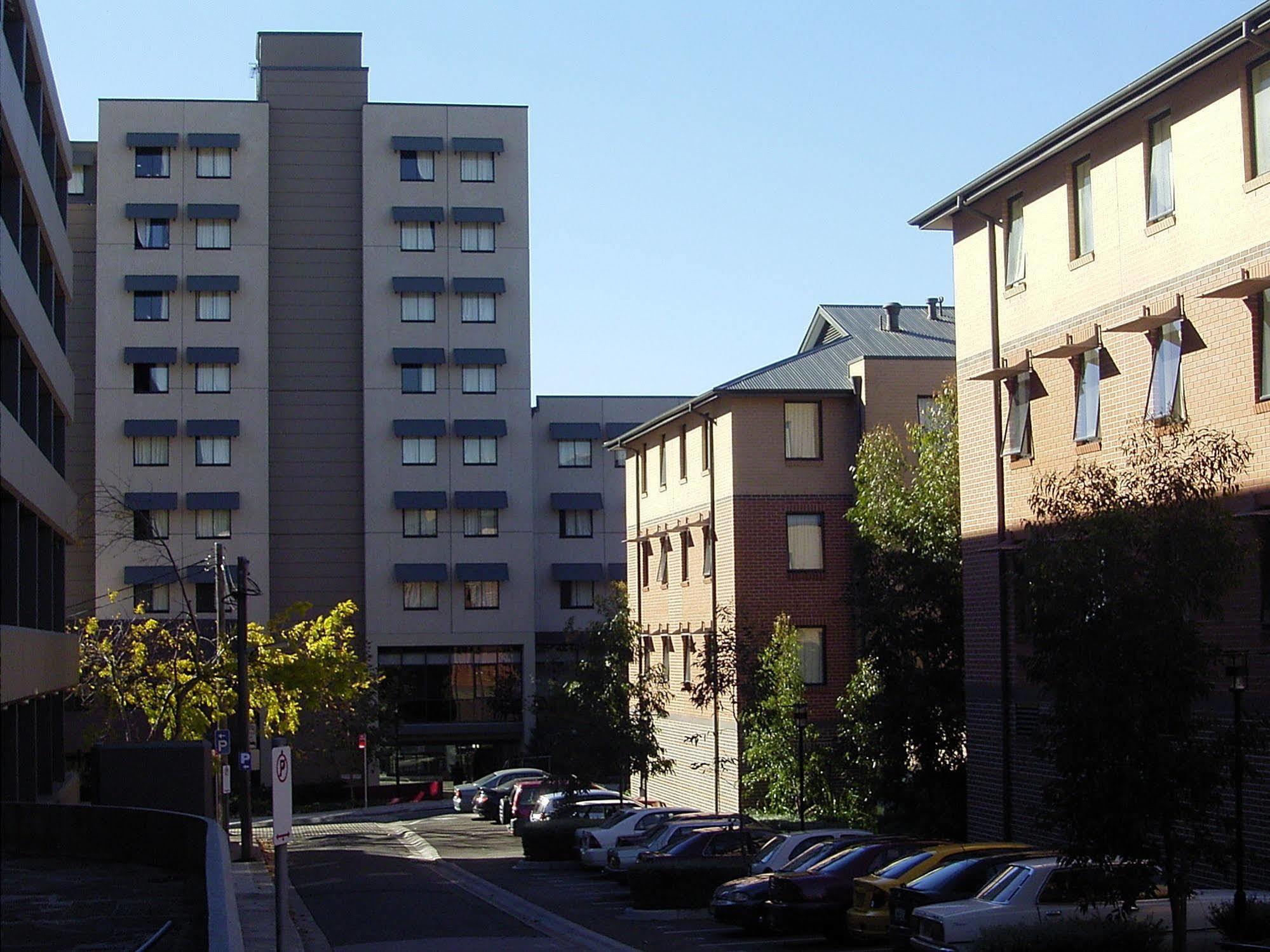 Sydney University Village Exterior photo